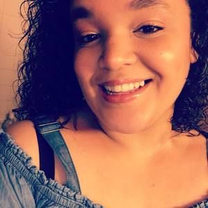 Meet your Posher, Alyx